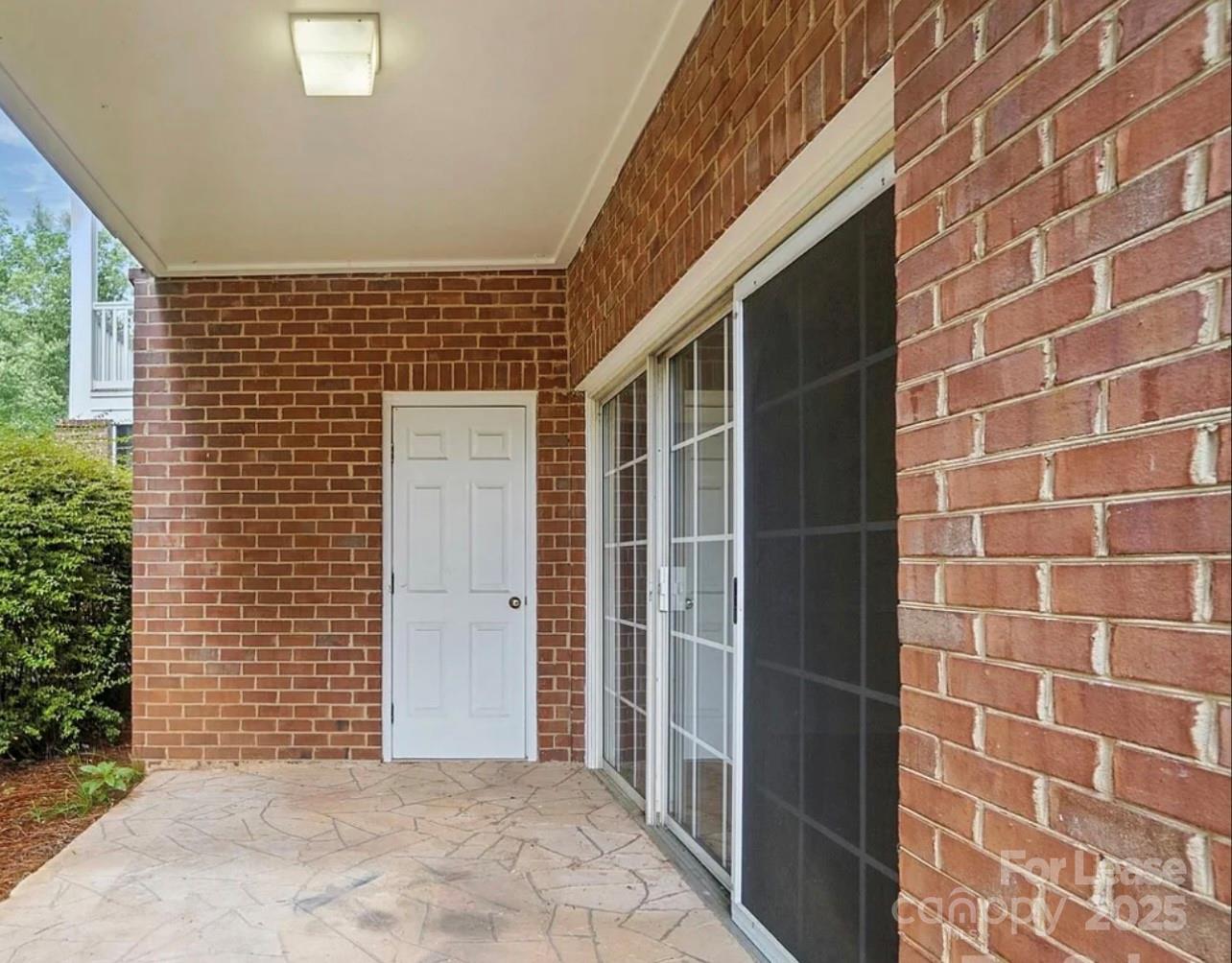 8731 Coralbell Lane Charlotte NC 28213