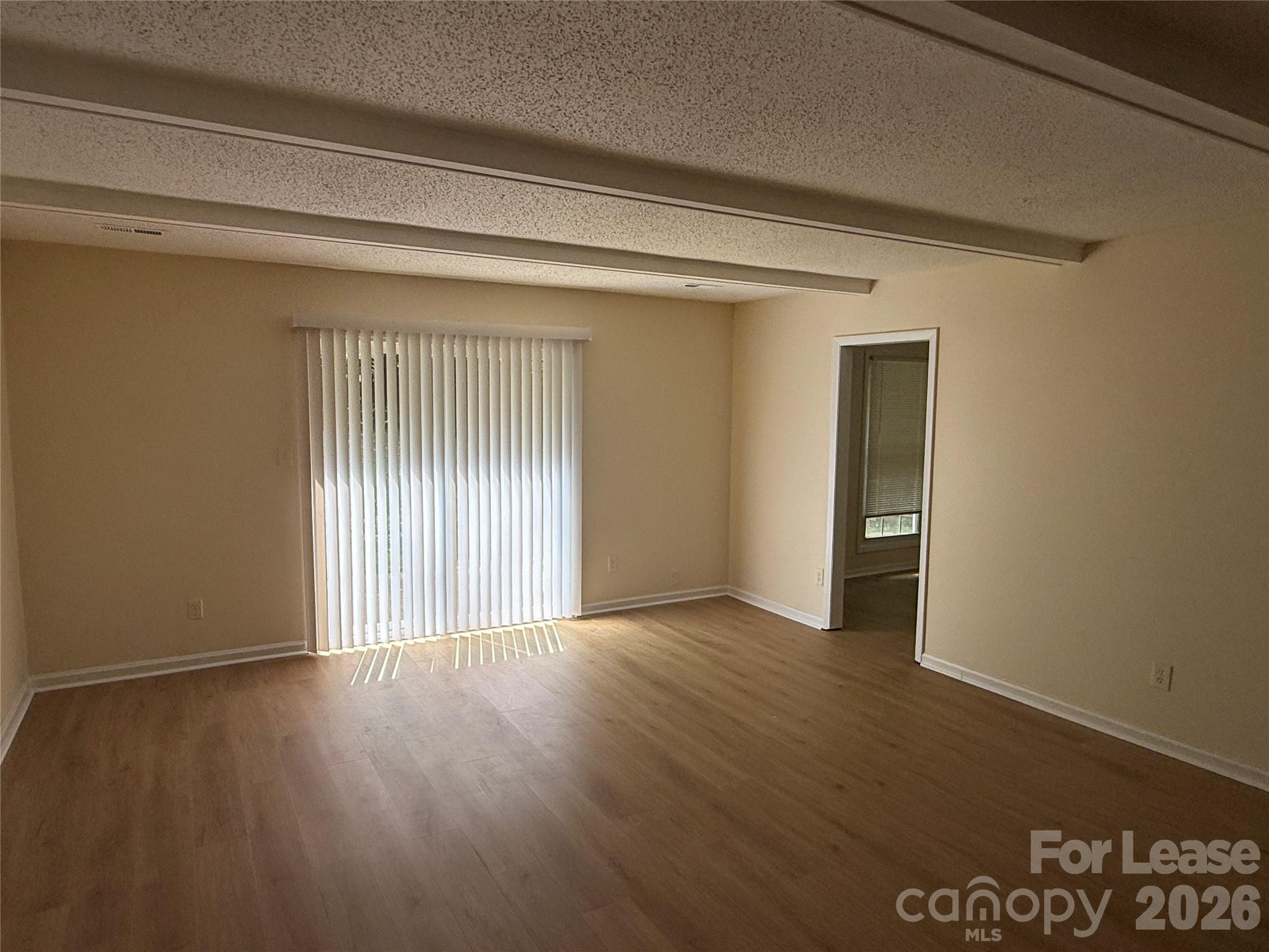 6341 Round Hill Road Charlotte NC 28211