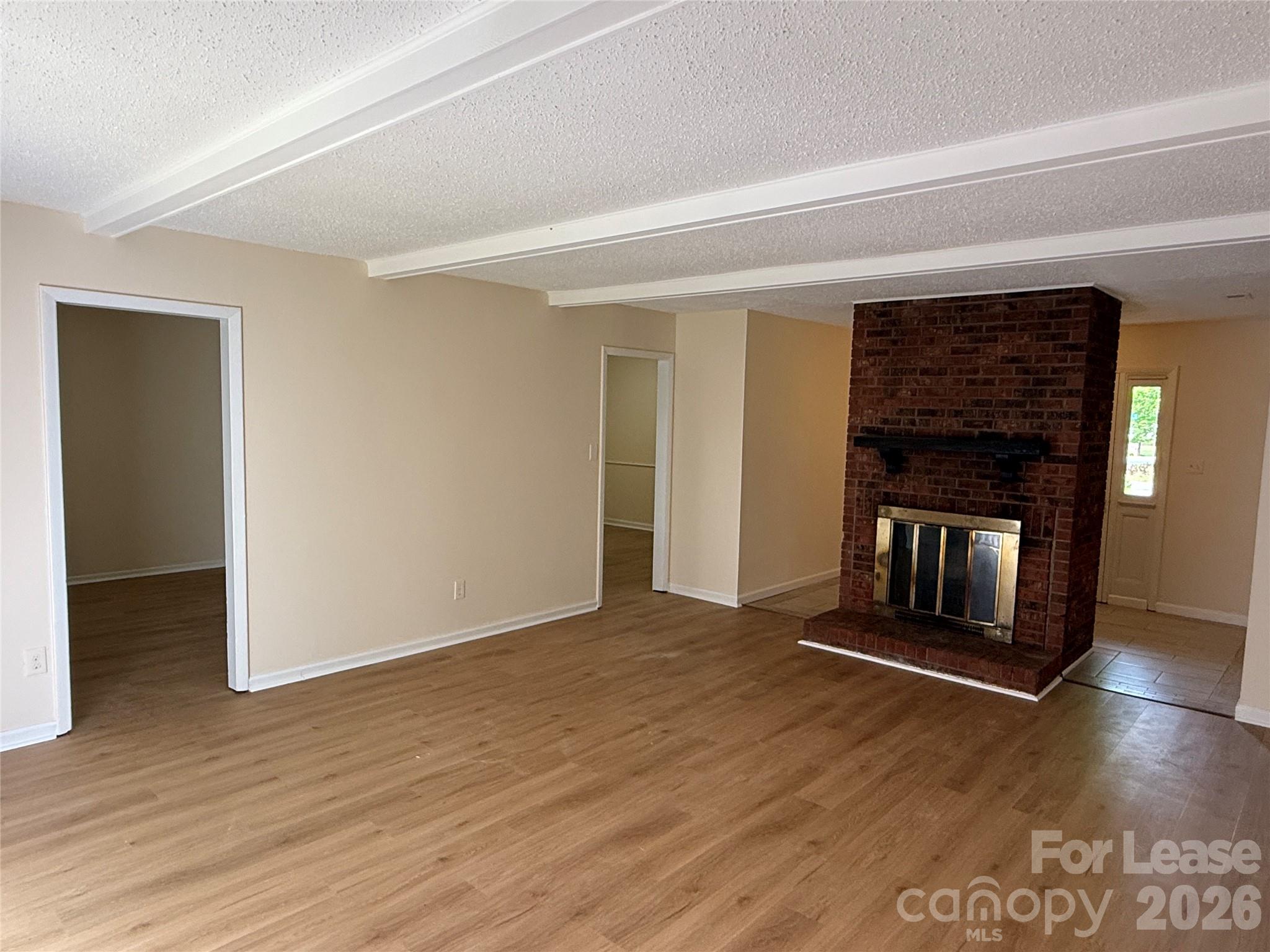 6341 Round Hill Road Charlotte NC 28211