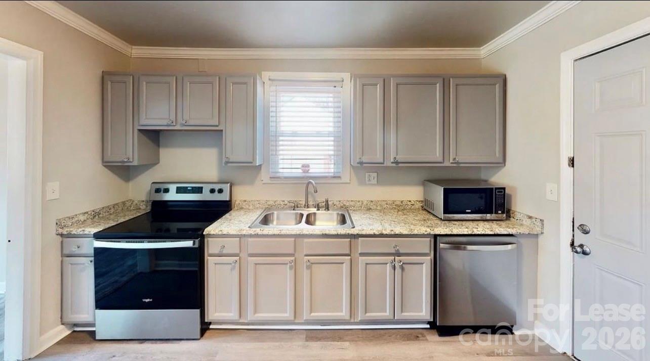 2320 Vanderbilt Road Charlotte NC 28206