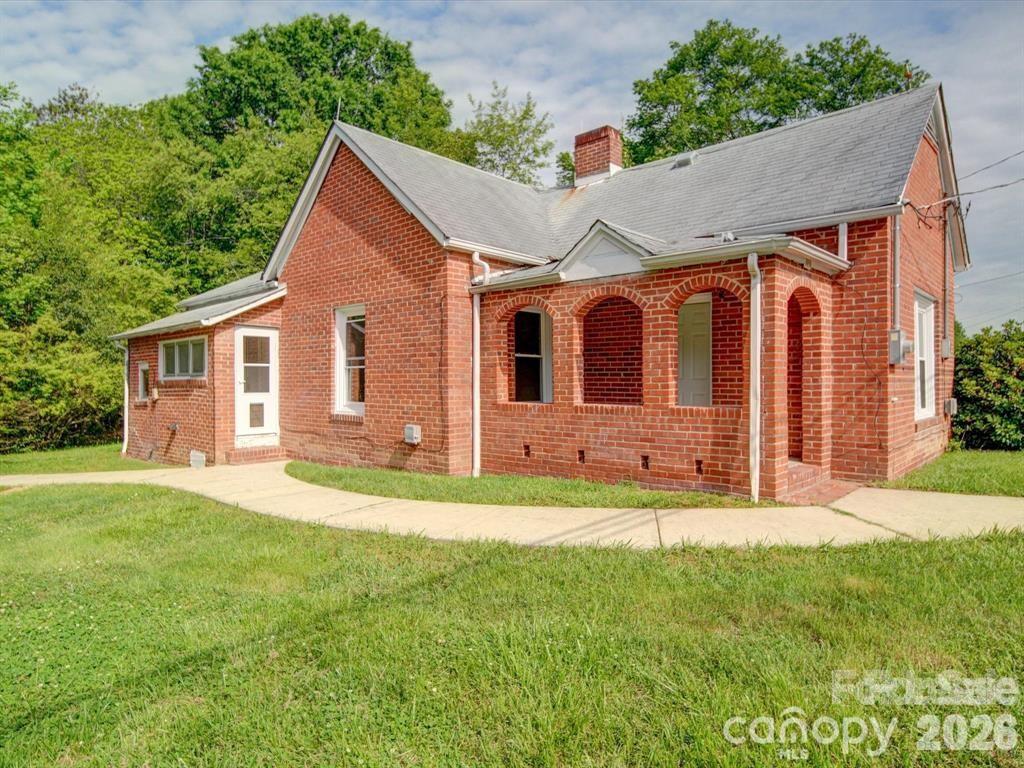 720 S Main Street Troy NC 27371