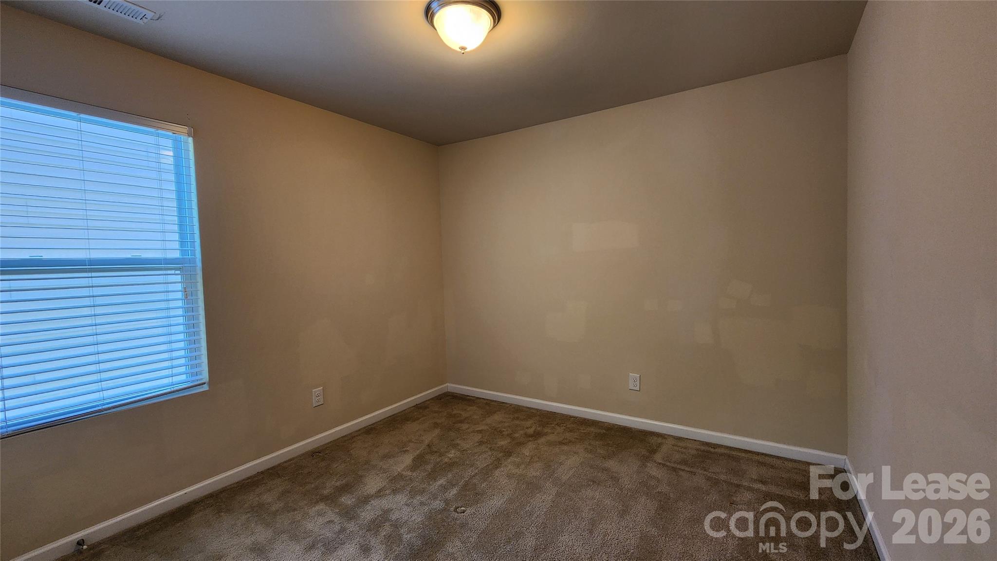 508 Knothole Lane Charlotte NC 28214