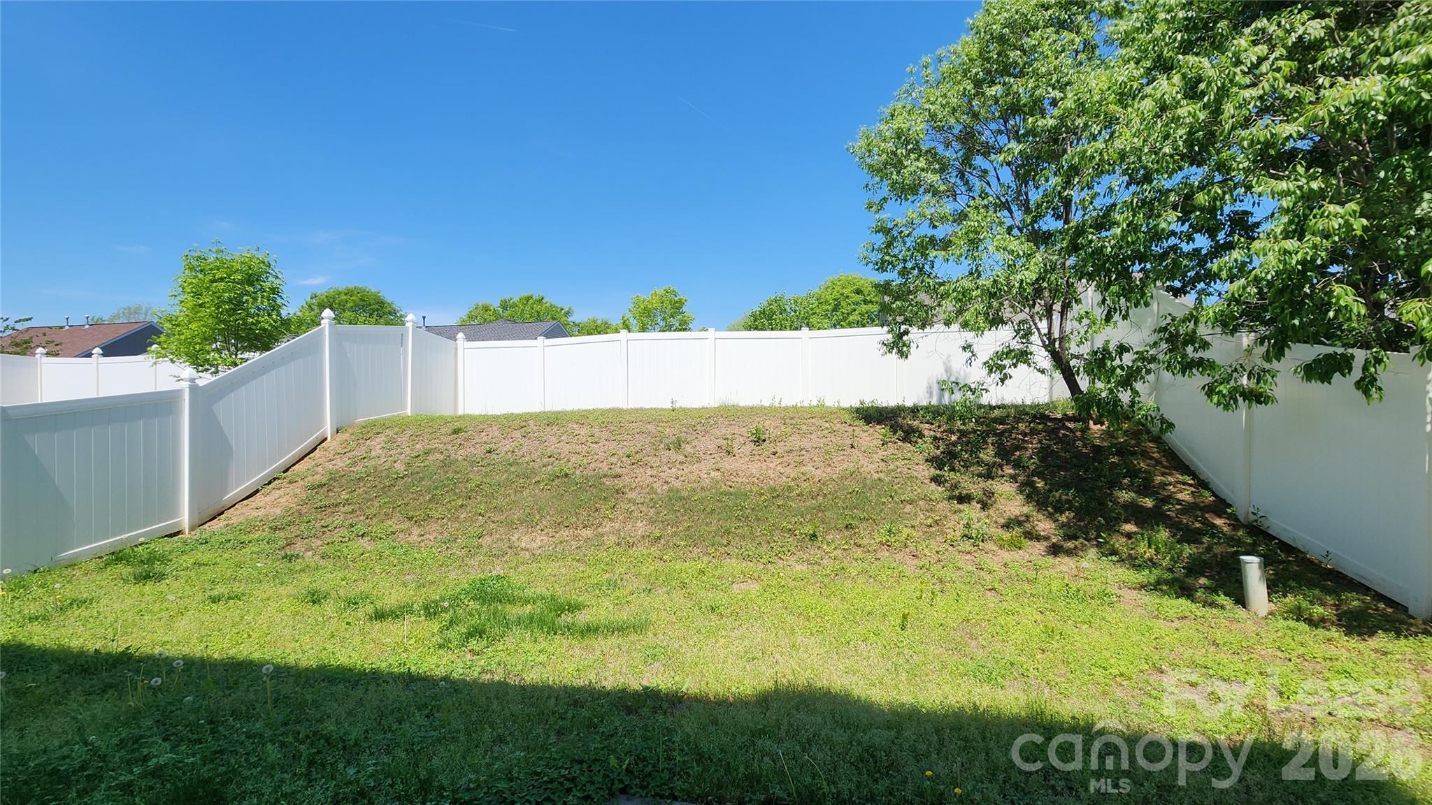 508 Knothole Lane Charlotte NC 28214