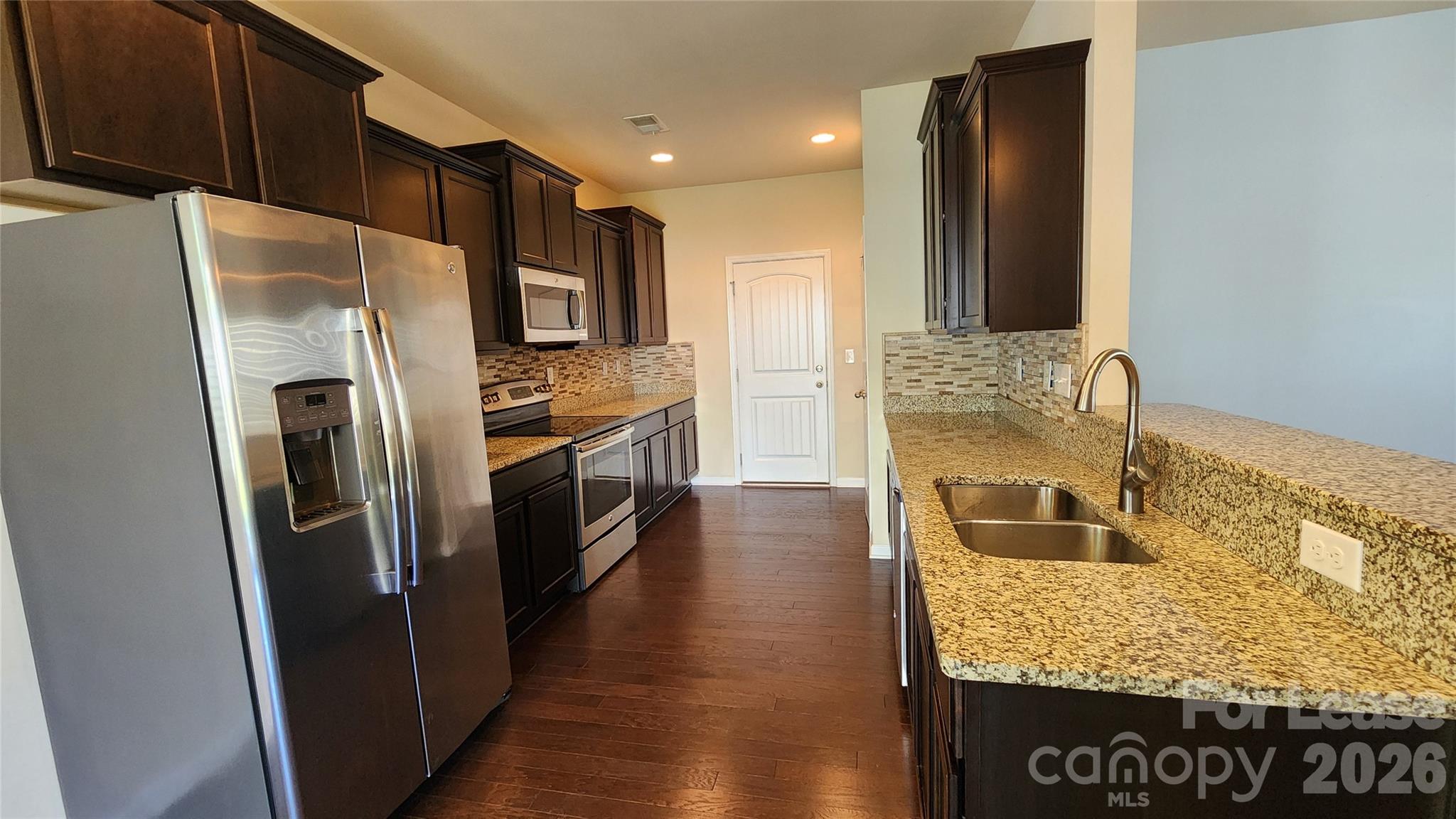 508 Knothole Lane Charlotte NC 28214