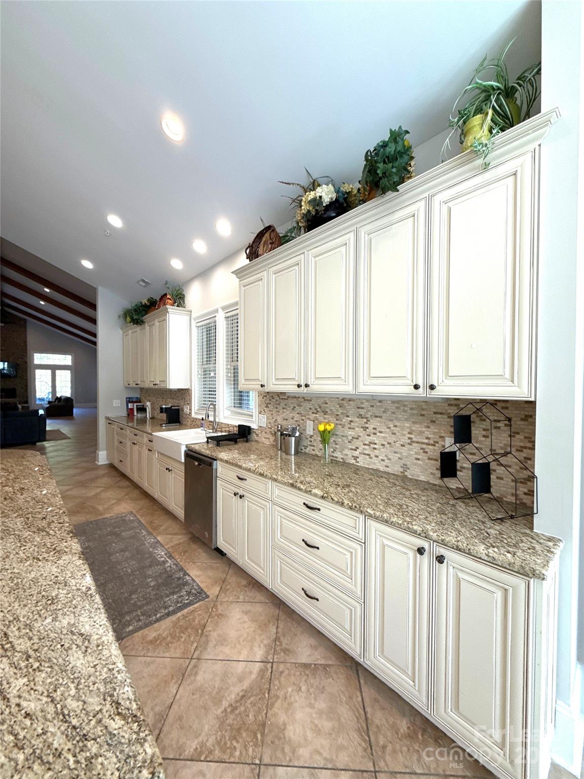 14019 Thompson Road Charlotte NC 28227