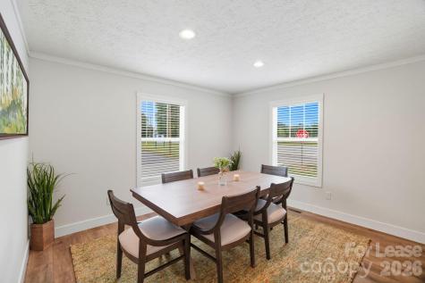 2102 24th Avenue NE Hickory NC 28601