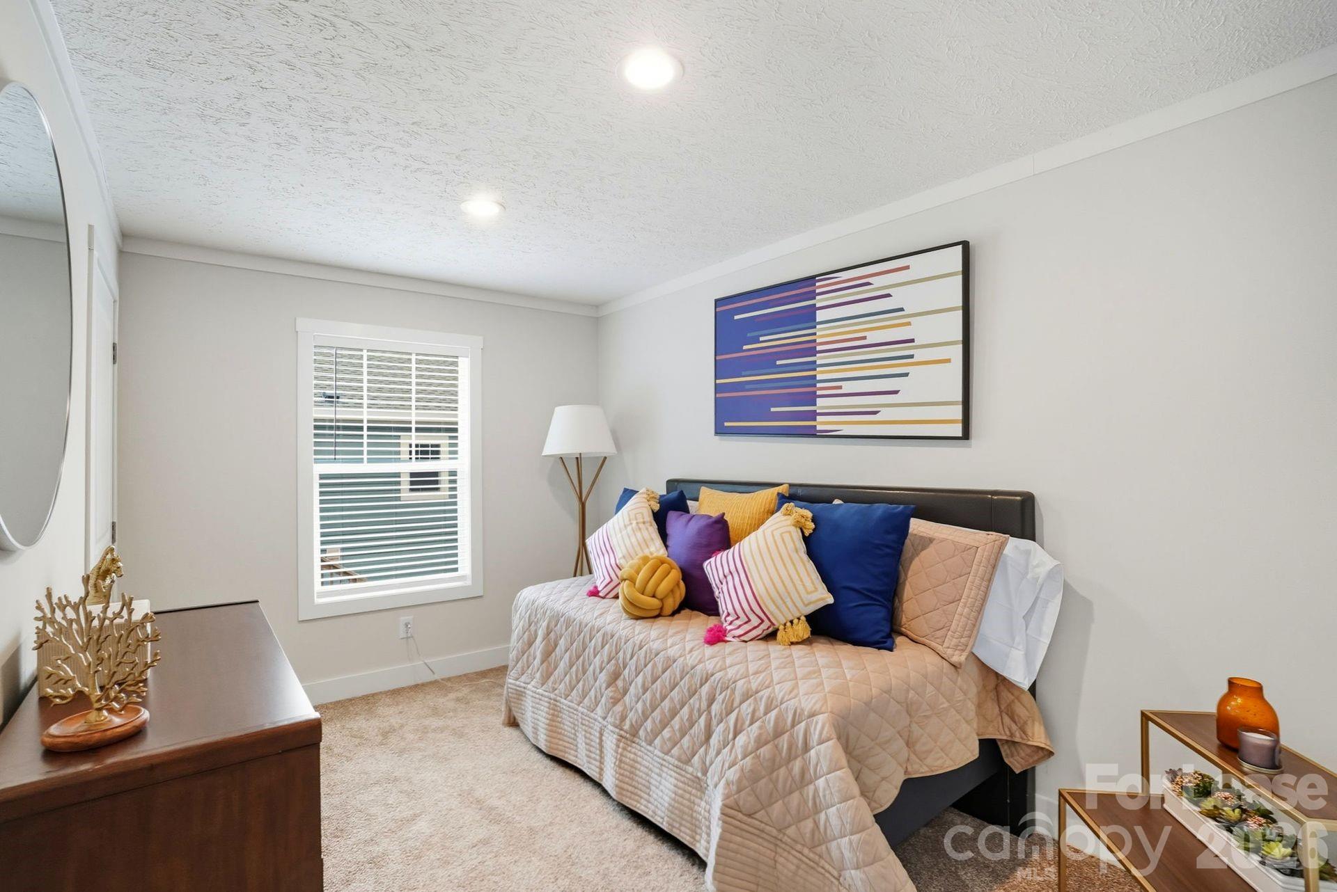 2102 24th Avenue NE Hickory NC 28601