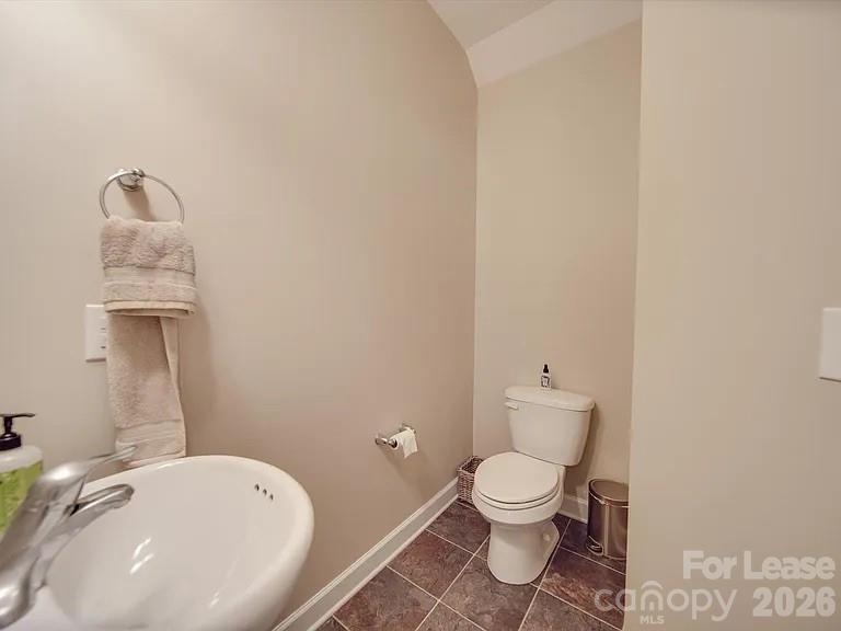5657 Tipperlinn Way Charlotte NC 28278