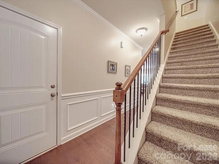 5657 Tipperlinn Way Charlotte NC 28278