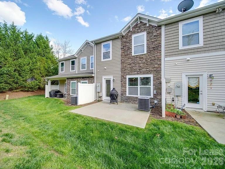 5657 Tipperlinn Way Charlotte NC 28278