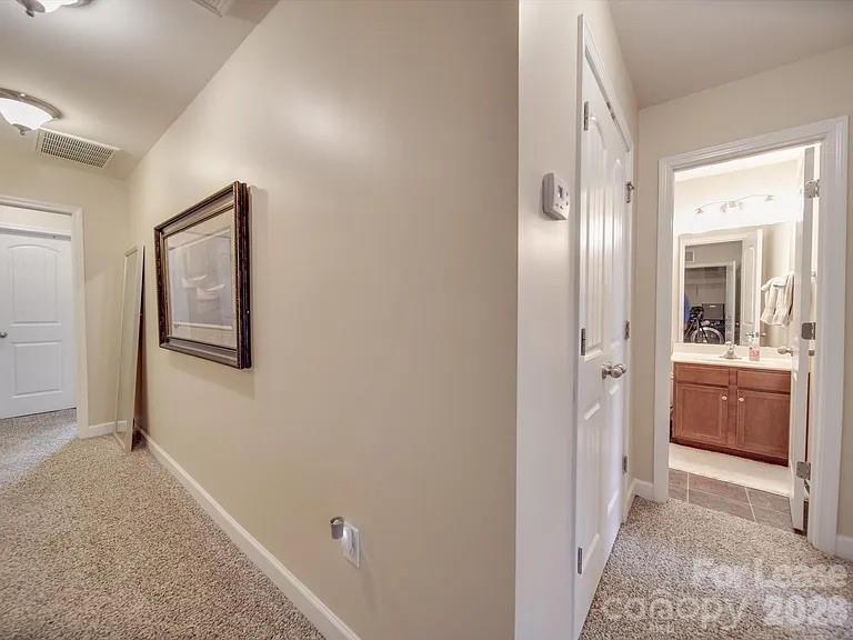 5657 Tipperlinn Way Charlotte NC 28278