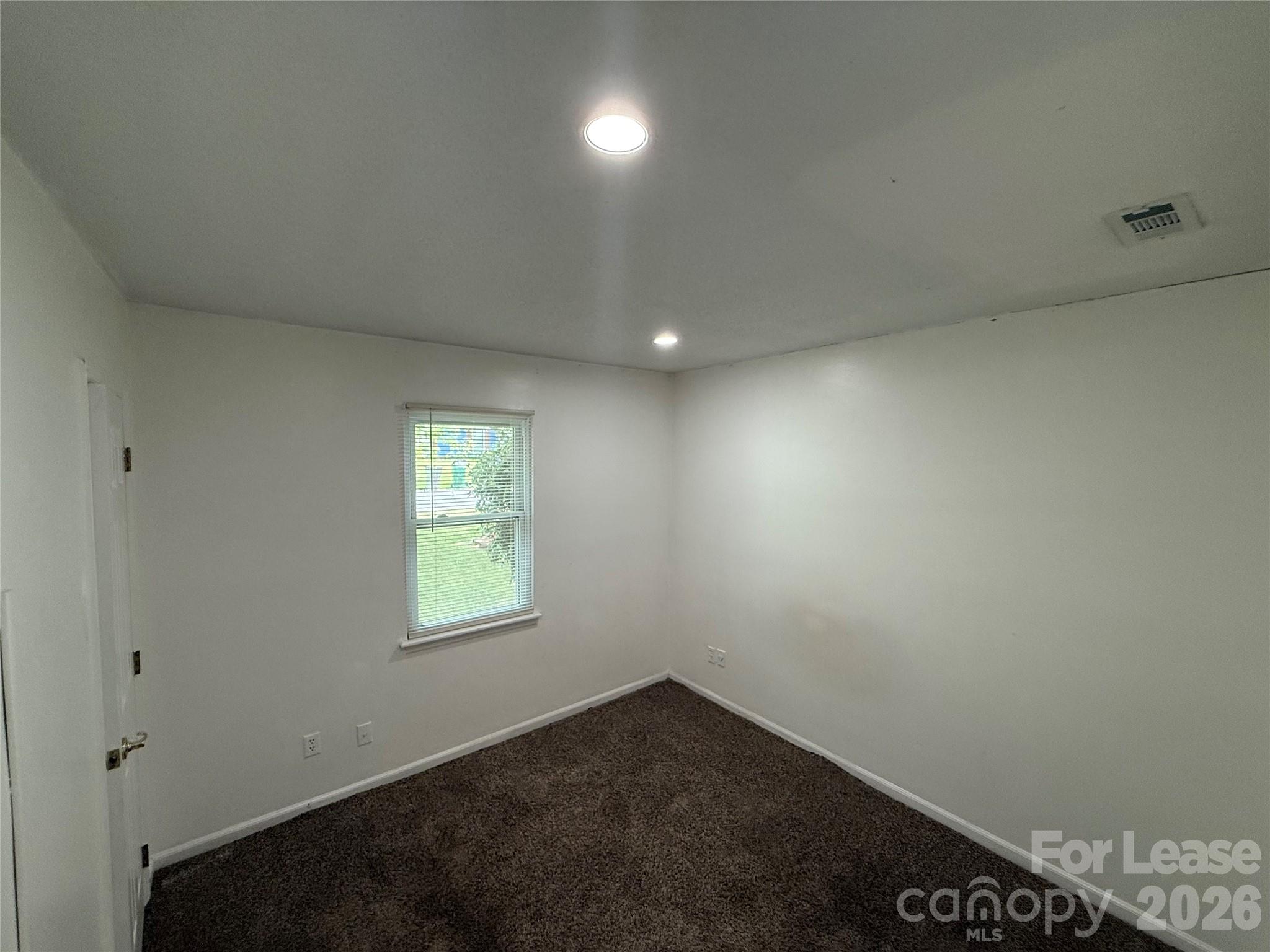 6832 Delta Lake Drive Charlotte NC 28215