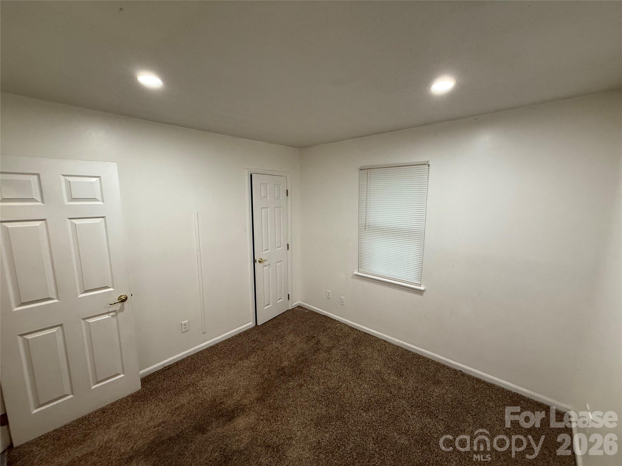 6832 Delta Lake Drive Charlotte NC 28215