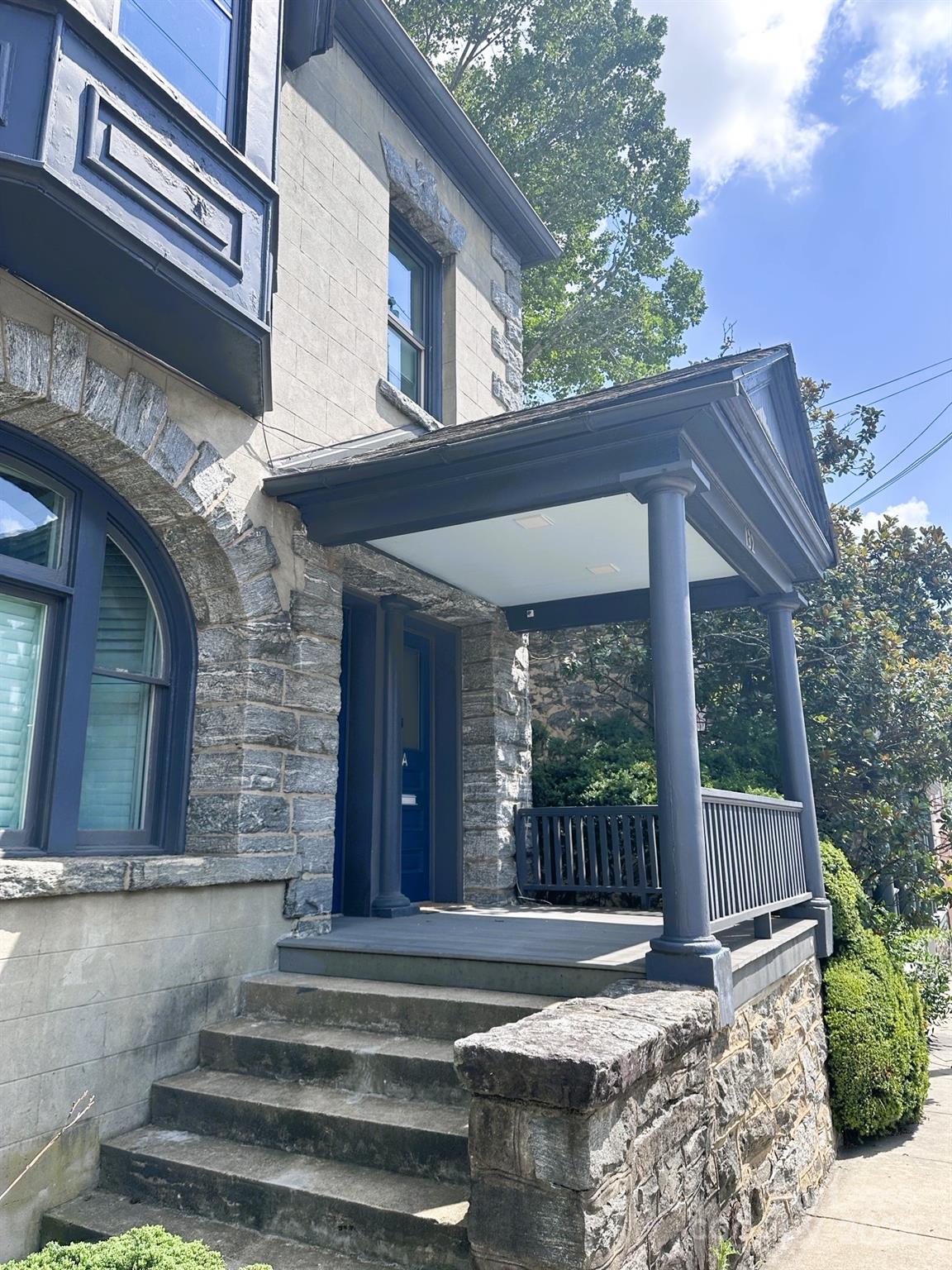 132A Biltmore Avenue Asheville NC 28801