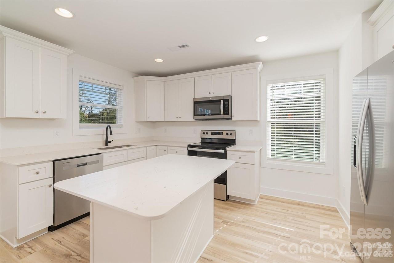 195 Vee Avenue SW Concord NC 28025