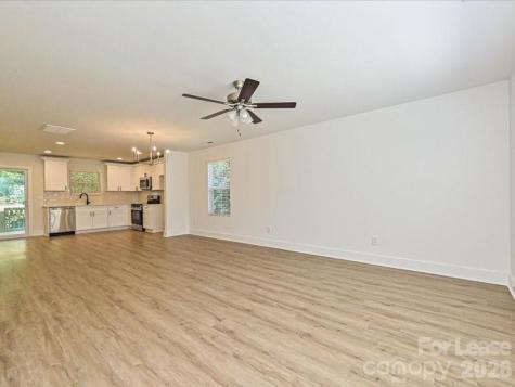 580 Pleasant Avenue Kannapolis NC 28081