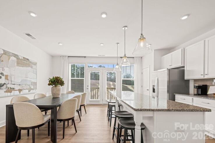 1018 Fairway Green Lane Charlotte NC 28216