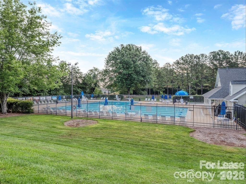 8715 Parkchester Drive Charlotte NC 28277