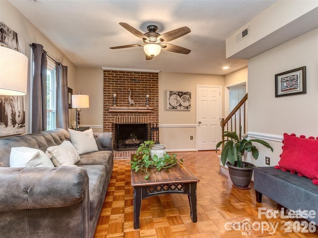 8715 Parkchester Drive Charlotte NC 28277