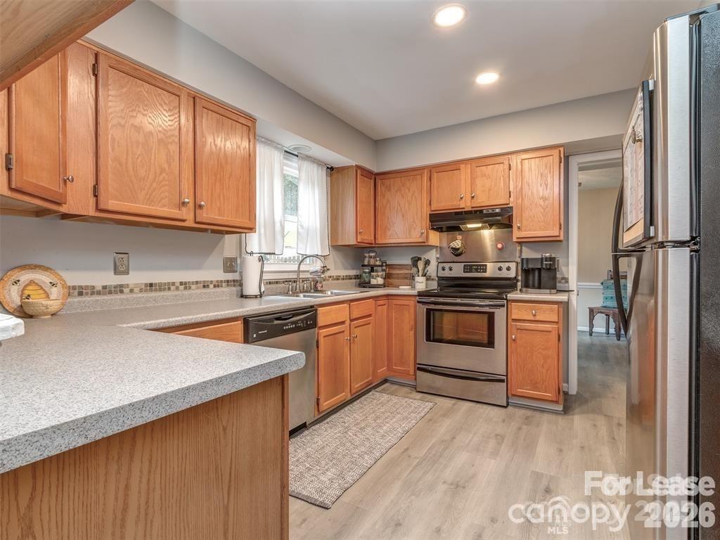 8715 Parkchester Drive Charlotte NC 28277