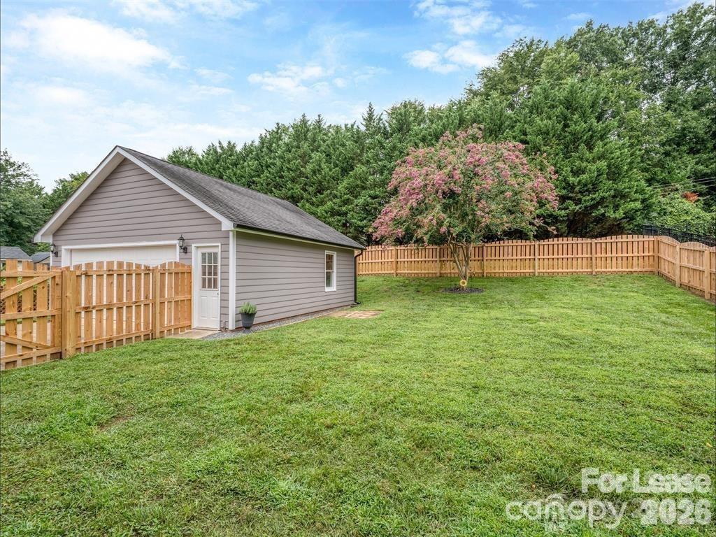 8715 Parkchester Drive Charlotte NC 28277