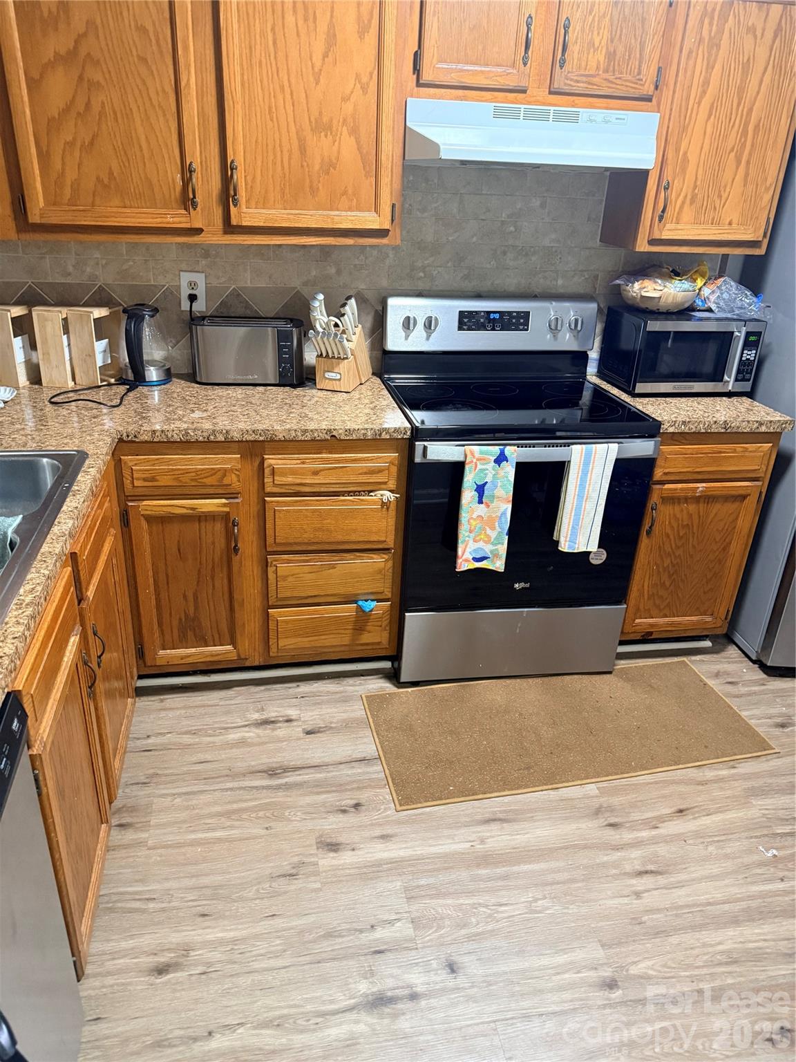6332 Windsor Gate Lane Charlotte NC 28215