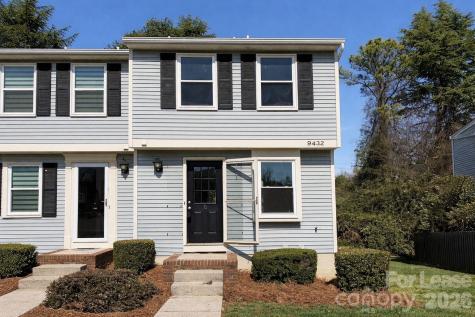 9432 Lexington Circle Charlotte NC 28213
