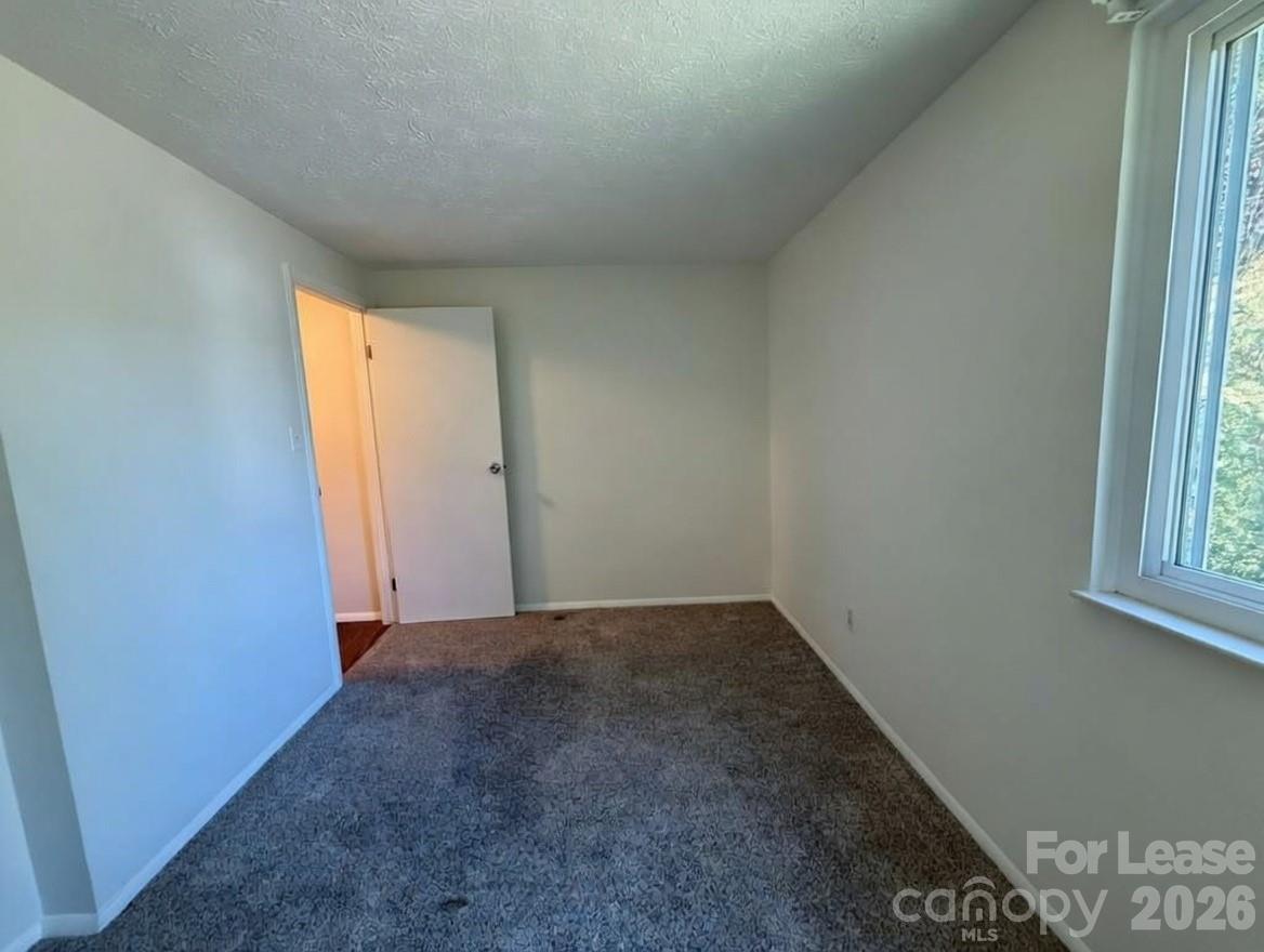 9432 Lexington Circle Charlotte NC 28213