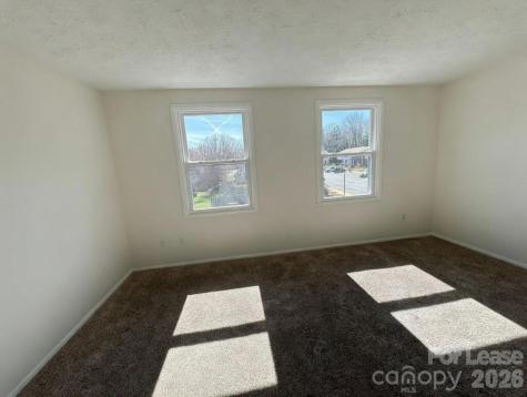 9432 Lexington Circle Charlotte NC 28213