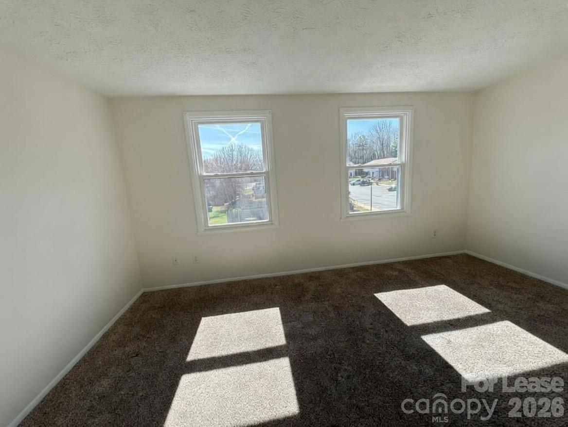 9432 Lexington Circle Charlotte NC 28213
