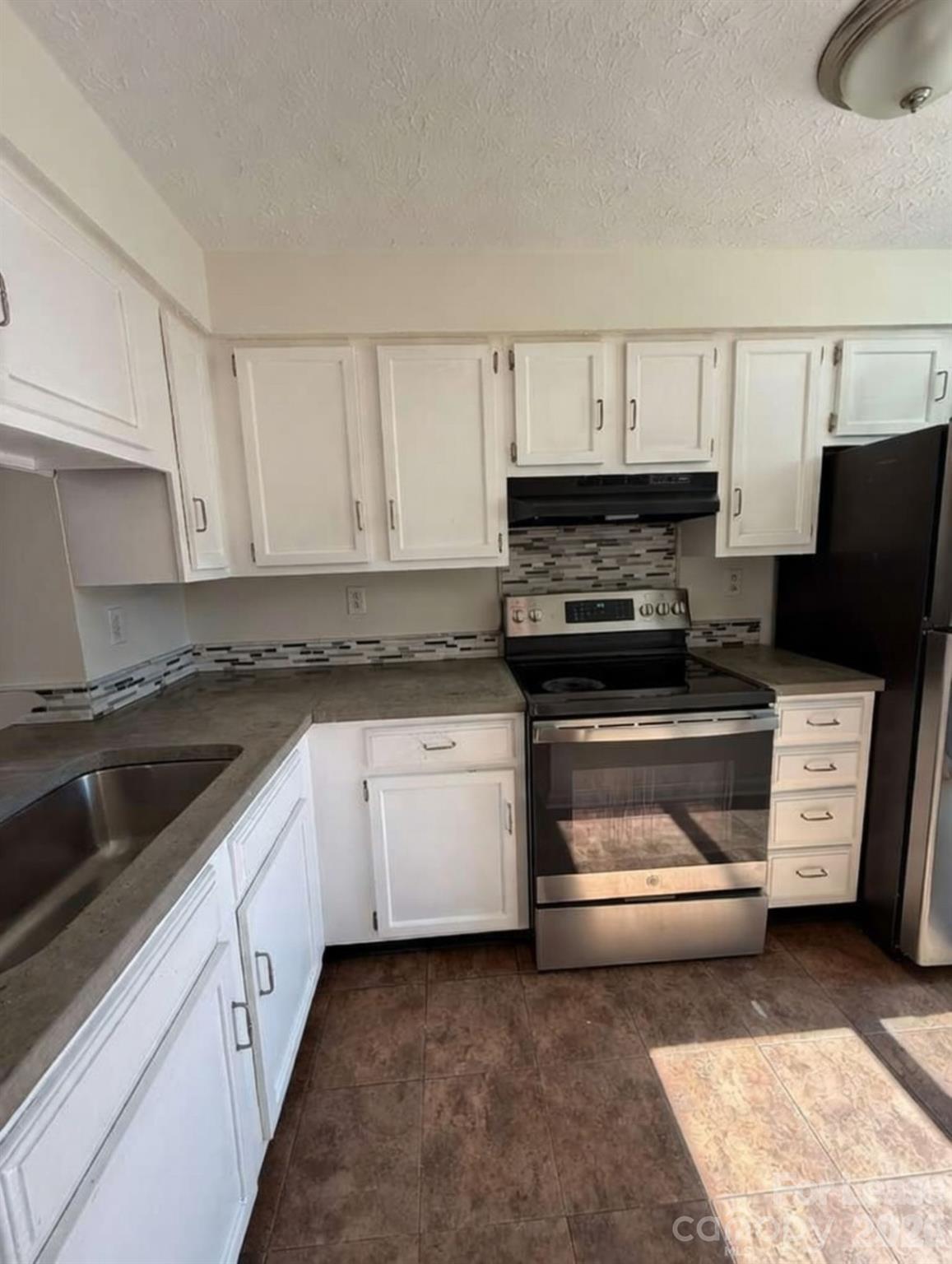 9432 Lexington Circle Charlotte NC 28213