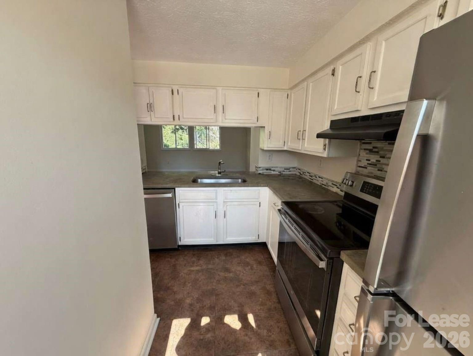 9432 Lexington Circle Charlotte NC 28213