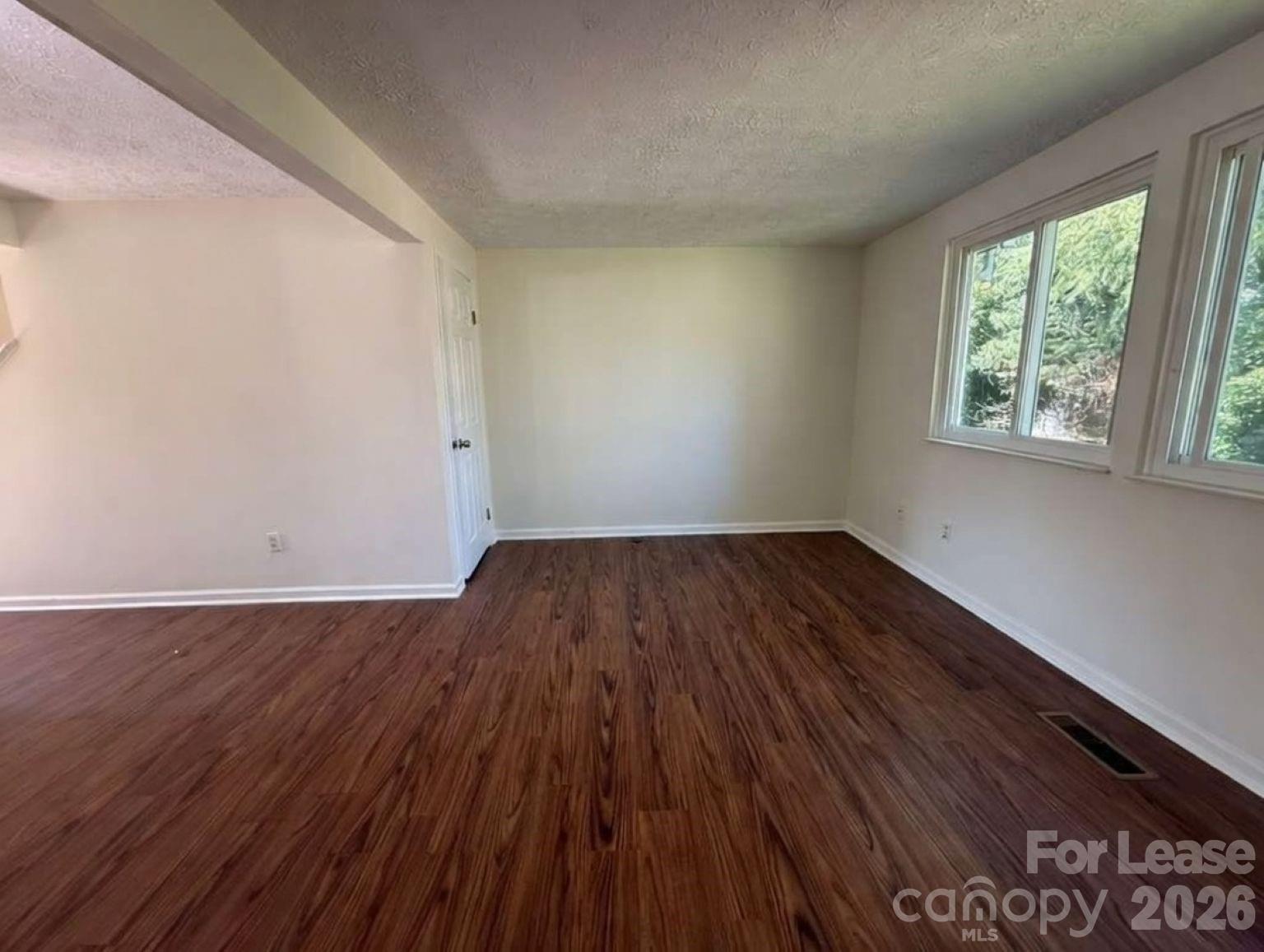 9432 Lexington Circle Charlotte NC 28213