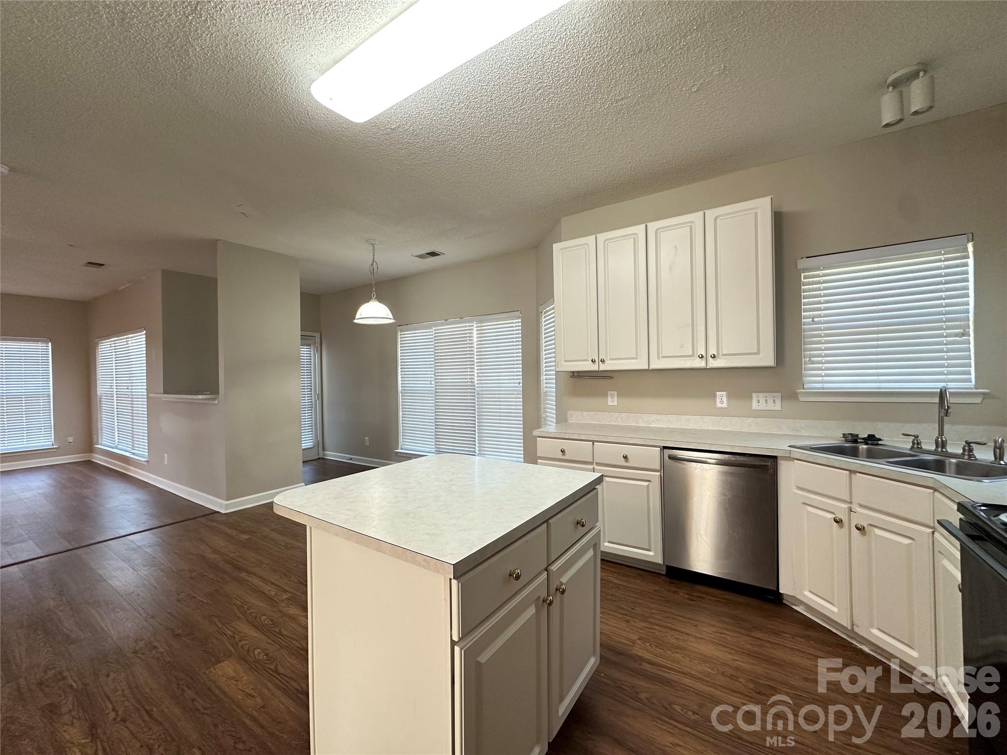 5650 Berry Ridge Drive Harrisburg NC 28075