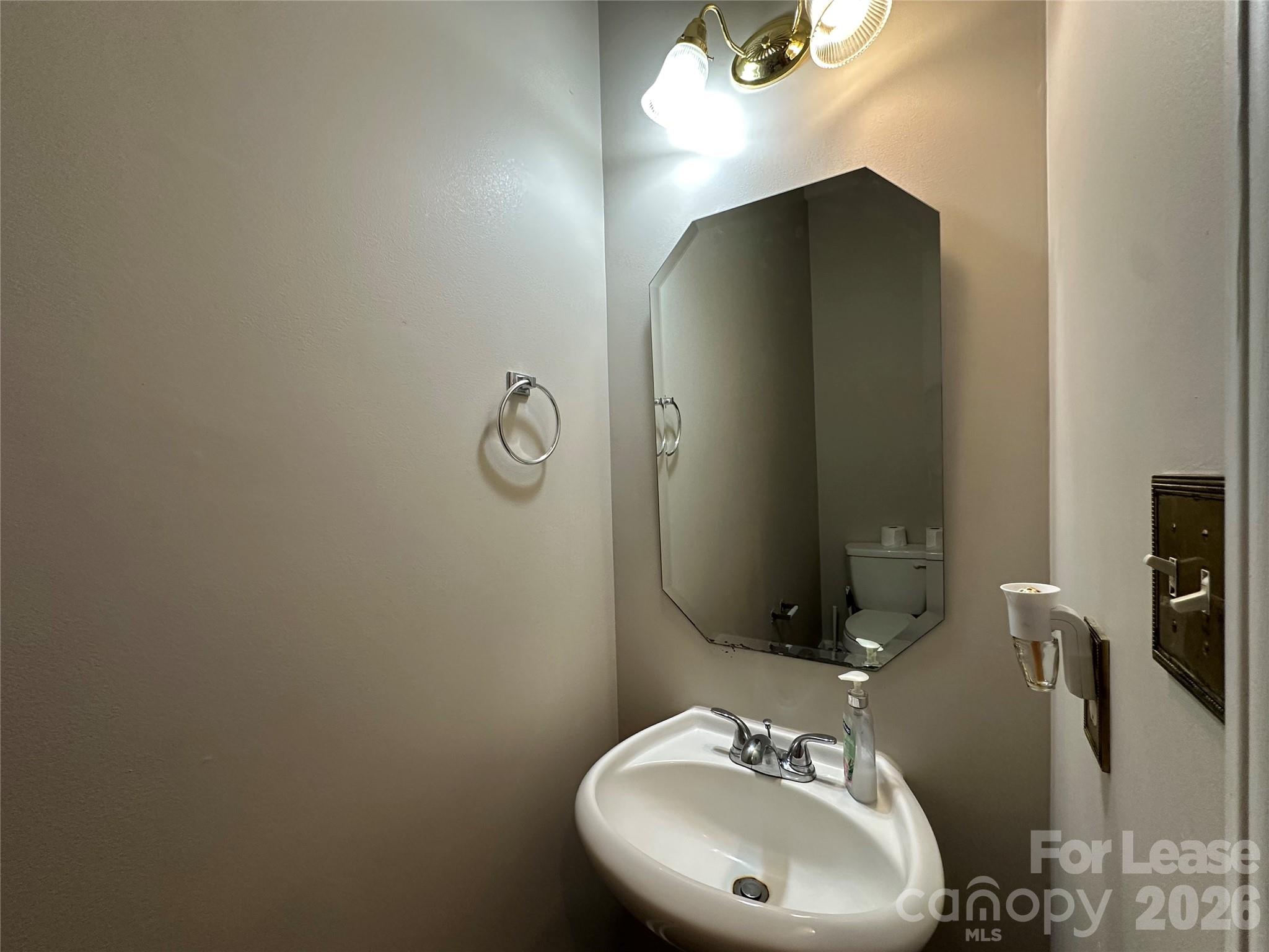 5650 Berry Ridge Drive Harrisburg NC 28075
