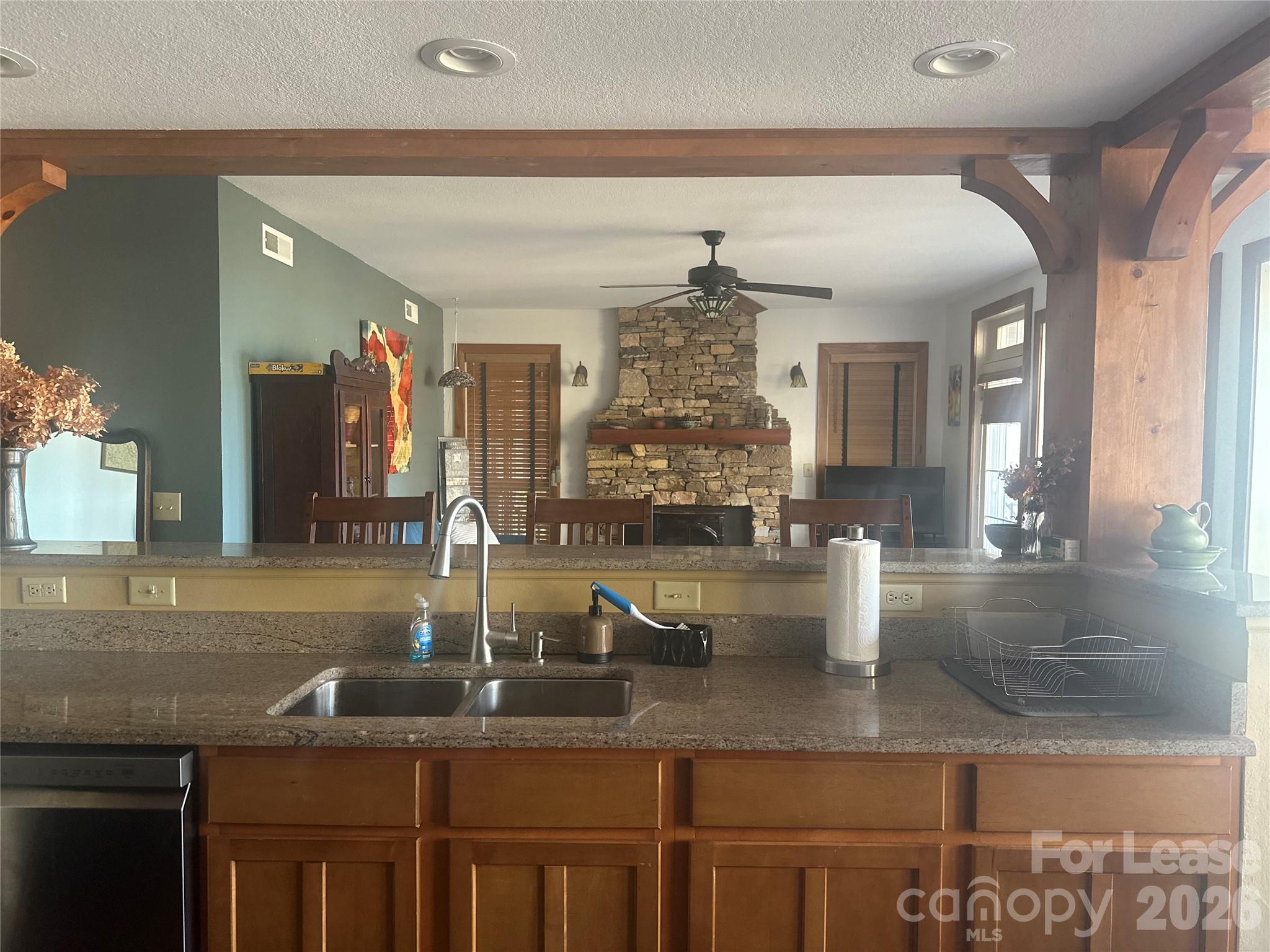 300 Creekside Way Burnsville NC 28714