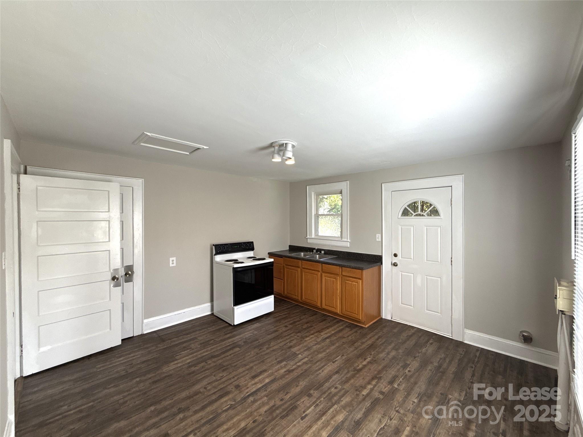 904 Harrill Street Charlotte NC 28205