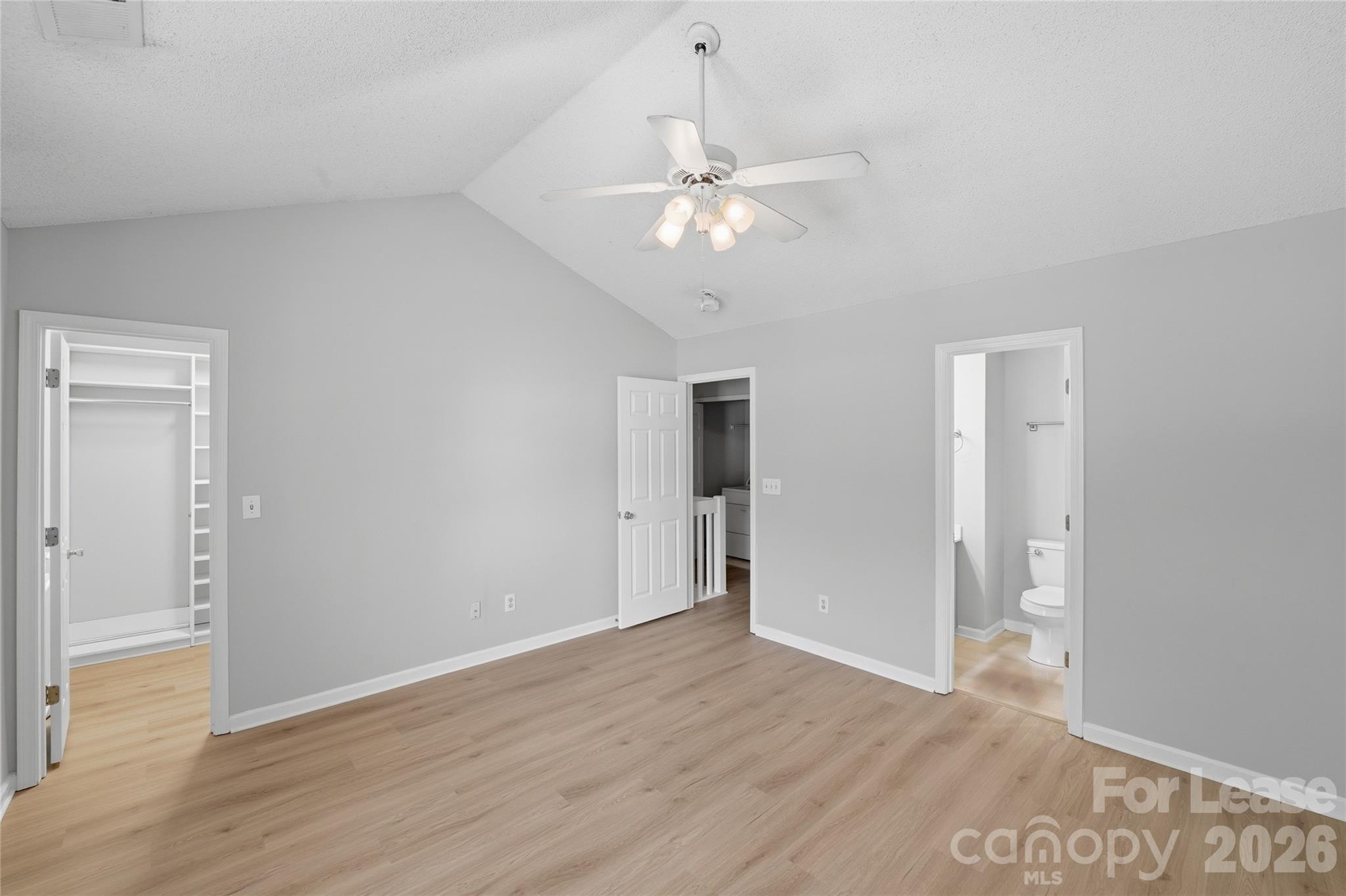 8144 Christmas Court Charlotte NC 28216
