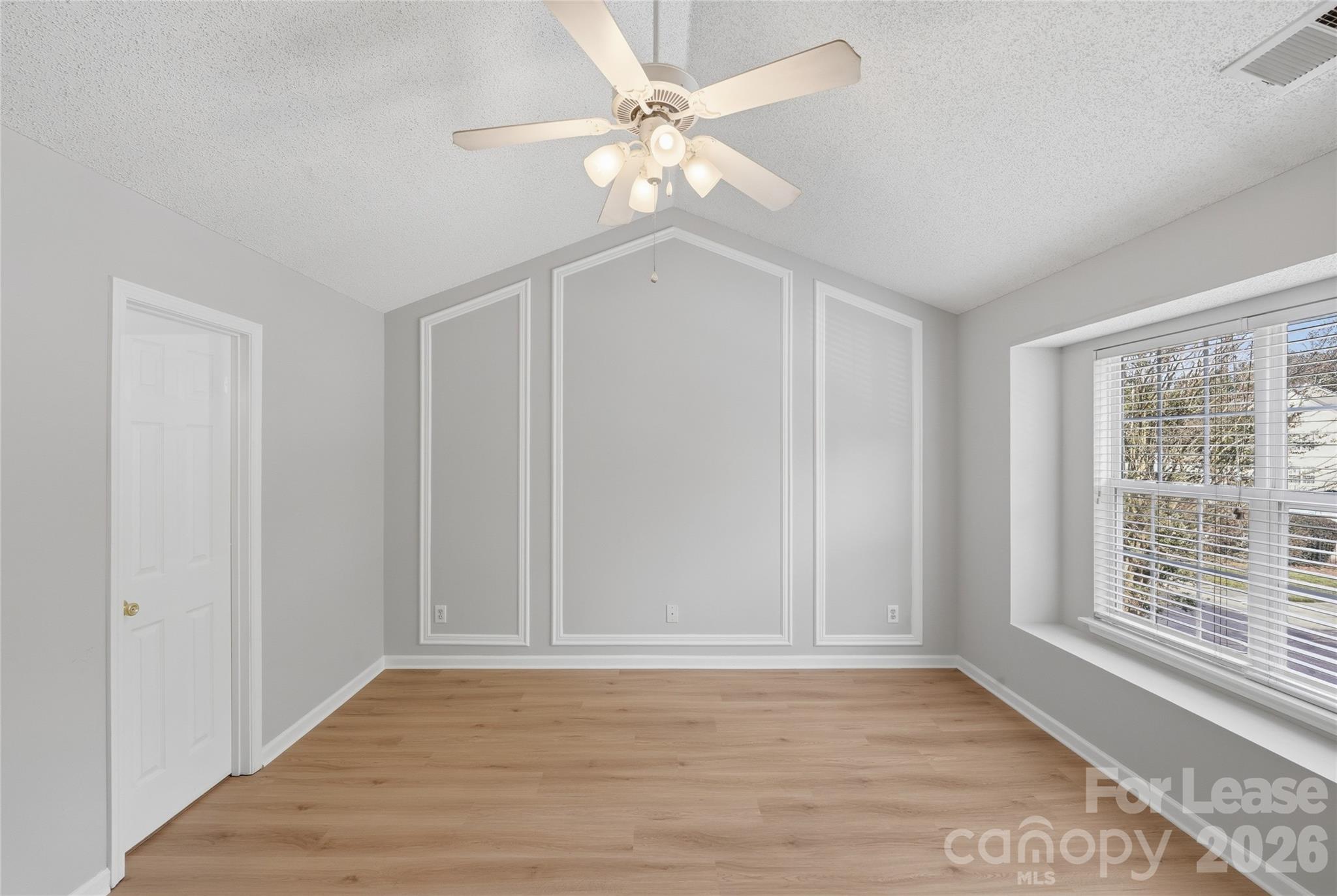 8144 Christmas Court Charlotte NC 28216