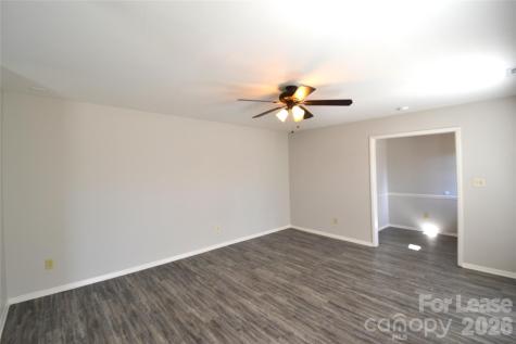 100 Old Farm Court Matthews NC 28104