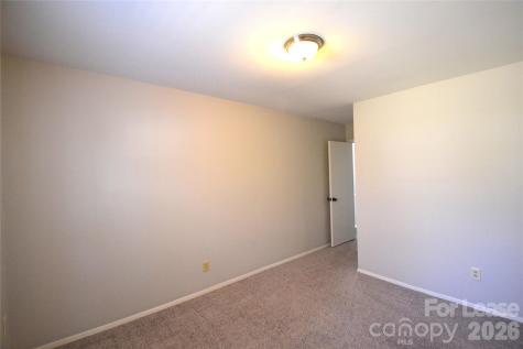 100 Old Farm Court Matthews NC 28104