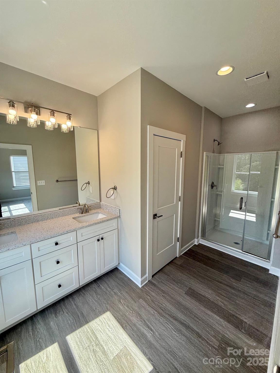 8024 Joy Crossing Lane Charlotte NC 28214