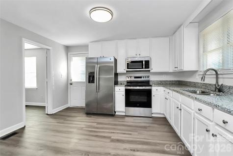 2429 Marlowe Avenue Charlotte NC 28208