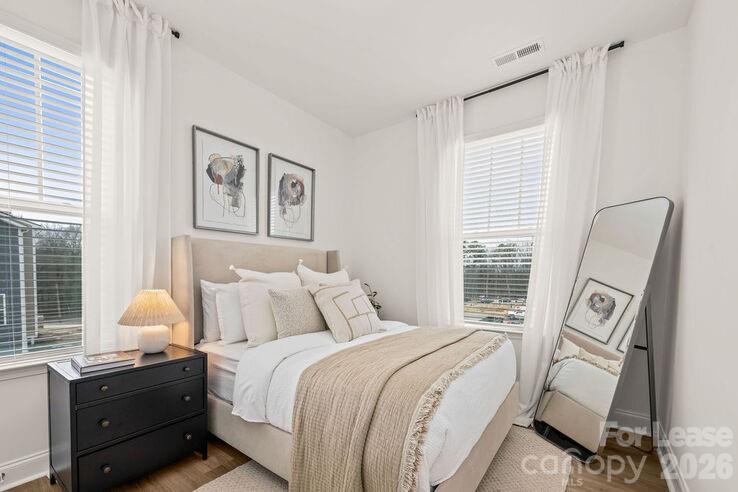 1018 Fairway Green Lane Charlotte NC 28216