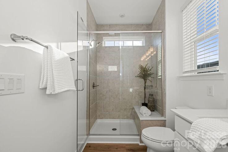 1018 Fairway Green Lane Charlotte NC 28216