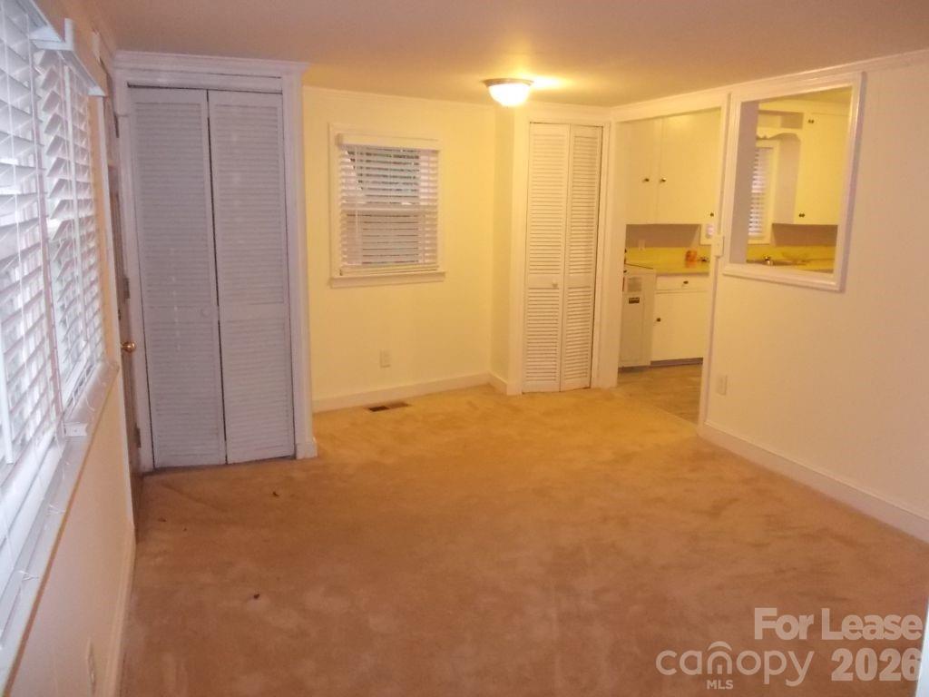 2746 Dogwood Avenue Charlotte NC 28206
