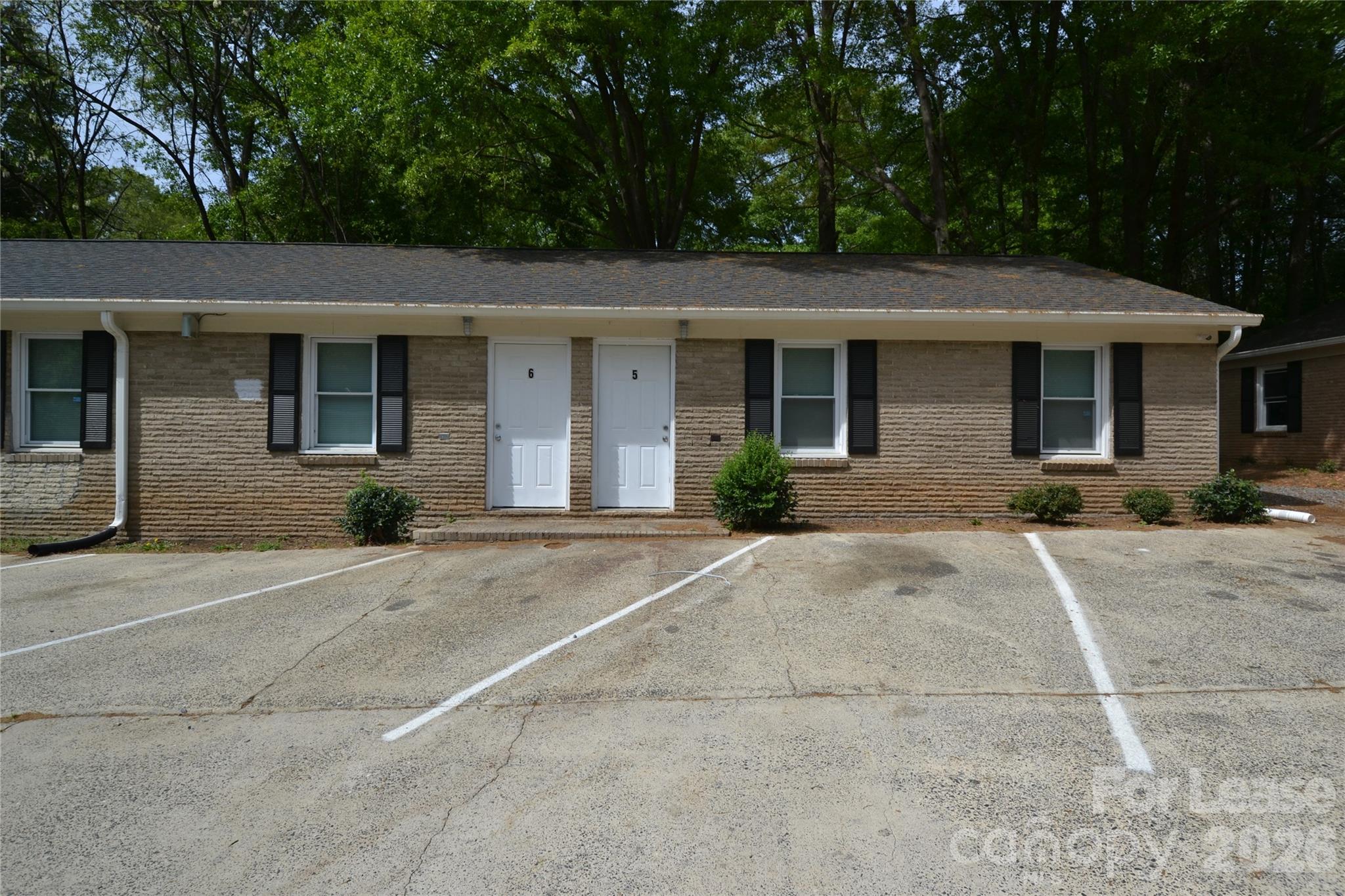 1212 Essex Avenue Gastonia NC 28052
