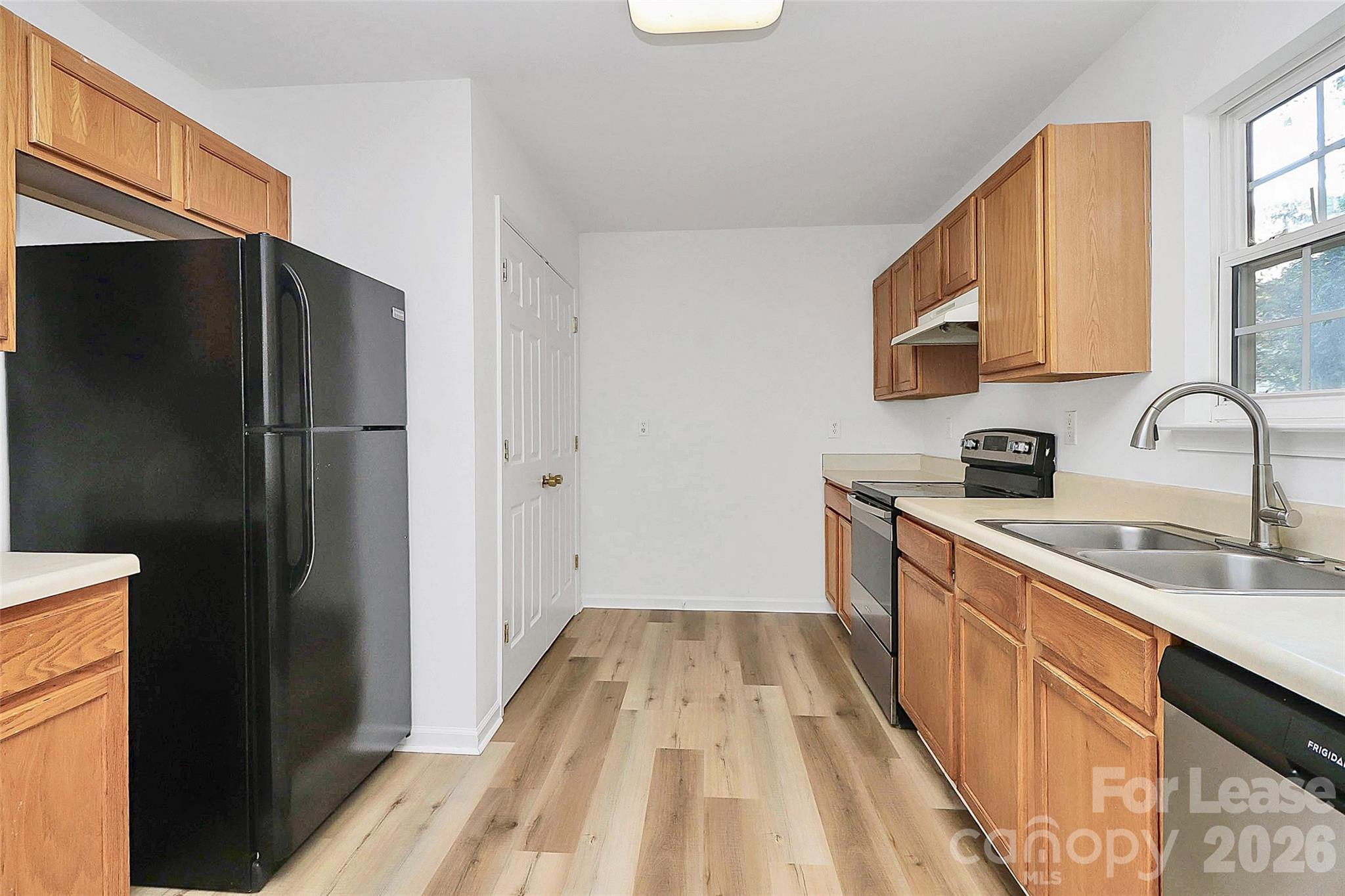 1215 Mcallister Drive Charlotte NC 28216