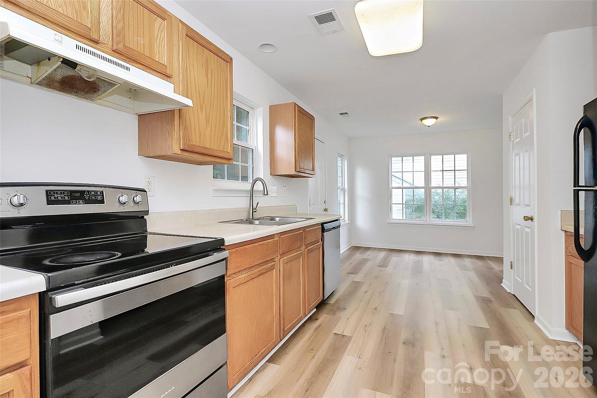 1215 Mcallister Drive Charlotte NC 28216