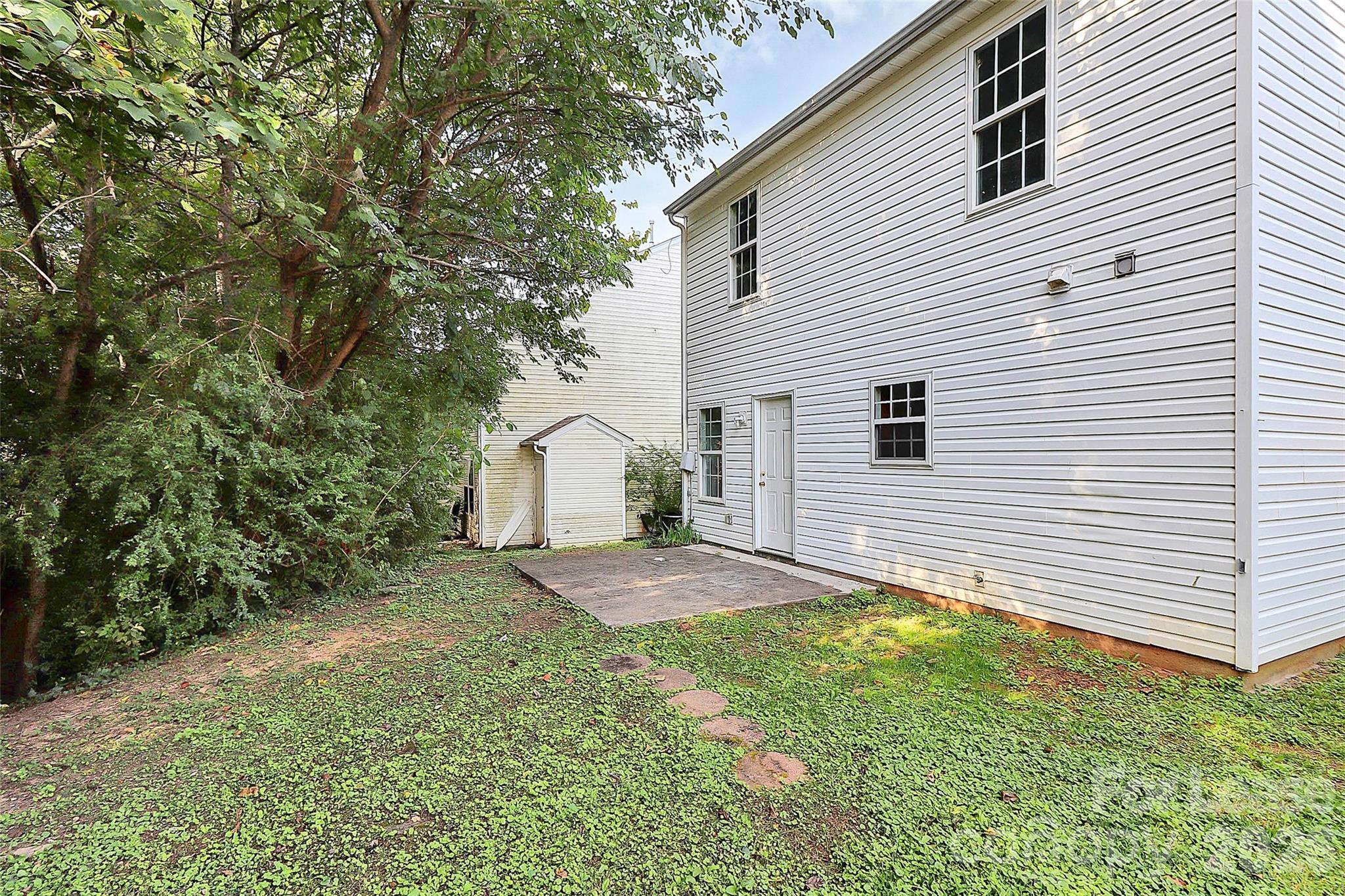 1215 Mcallister Drive Charlotte NC 28216